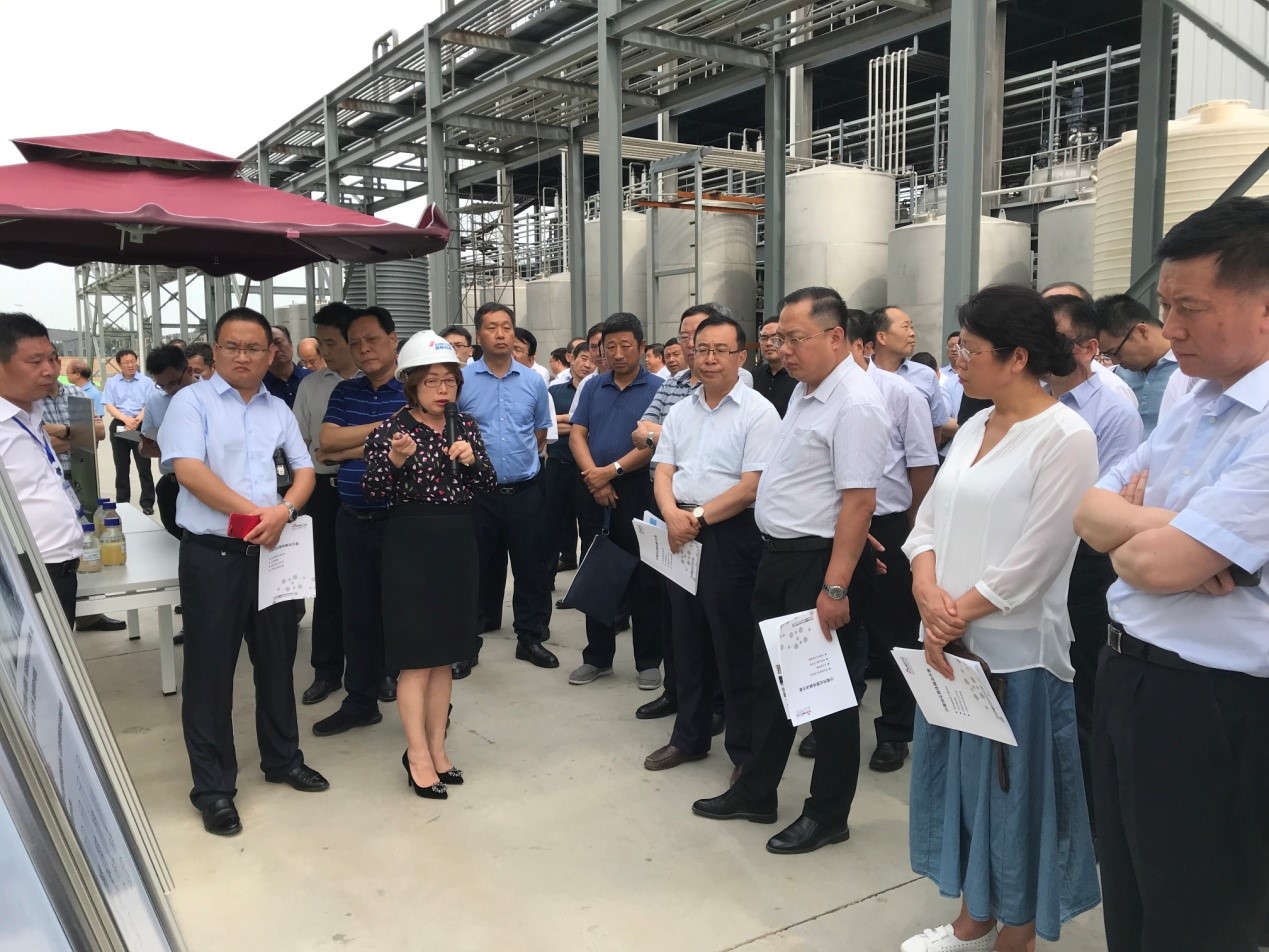 刘国中省长一行观摩蒲城uu电玩官网科技建设项目 刘国中省长一行观摩蒲城uu电玩官网科技建设项目